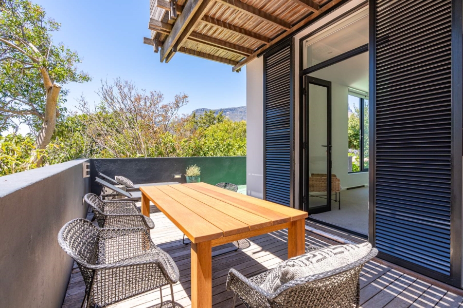 To Let 3 Bedroom Property for Rent in Tamboerskloof Western Cape